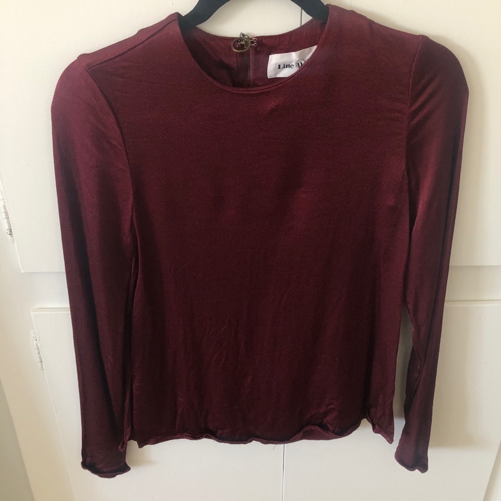 Line Dot satiny long sleeve top